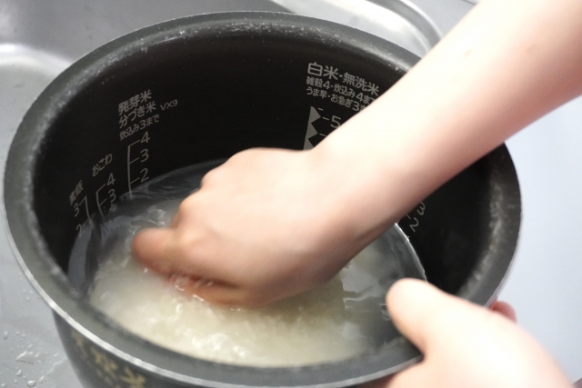 “「乾式」を採用した無洗米”